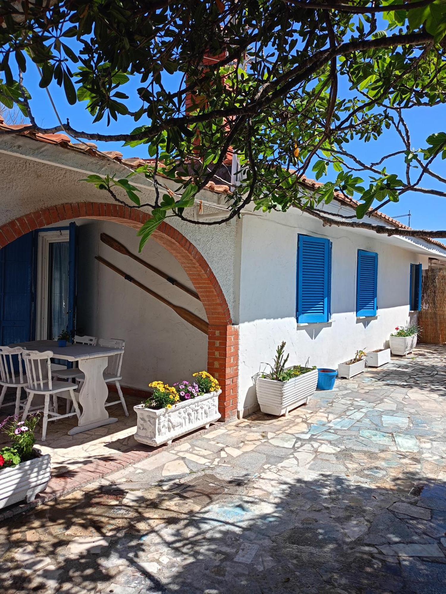 Blu Angel Apartment Lido dei Pini Exterior photo